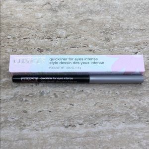 Quickliner™ For Eyes Intense 01 Black Clinique 3g - Farmacia Loreto - Foto 9